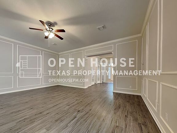 4th image of 4106 Hill Springs Dr