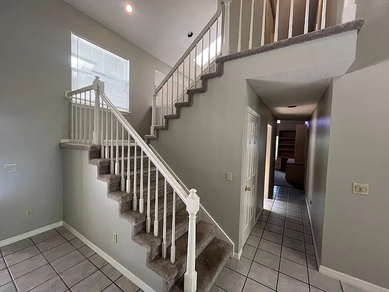 3801 Donna Lynn Ln — Photo 9