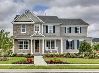 900 Sis Ct, Chesapeake, VA 23320