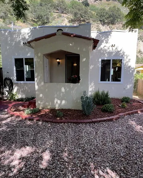 9128 Nye Rd — Photo 1