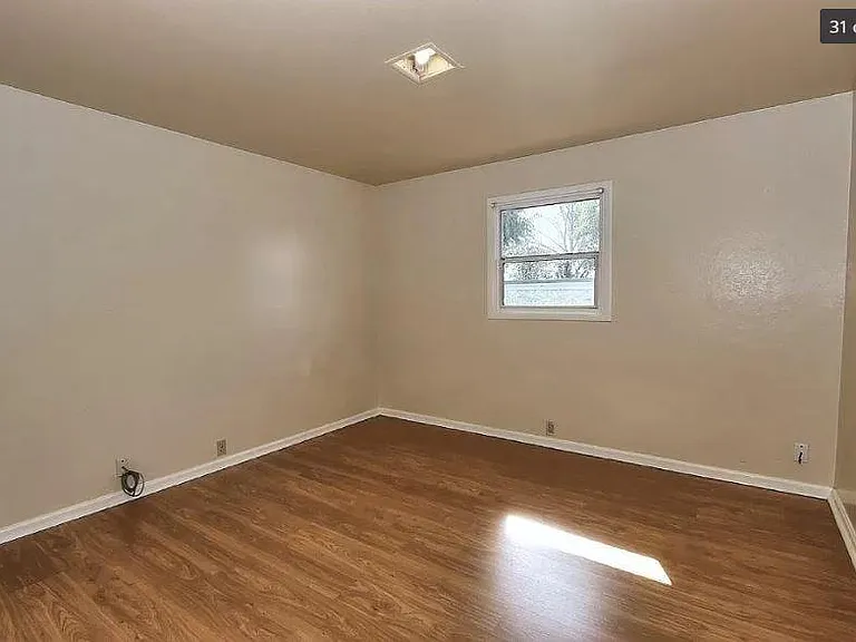 601 Kindred Ln #A — Photo 11