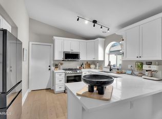 4520 E Lone Cactus Dr, Phoenix, AZ 85050