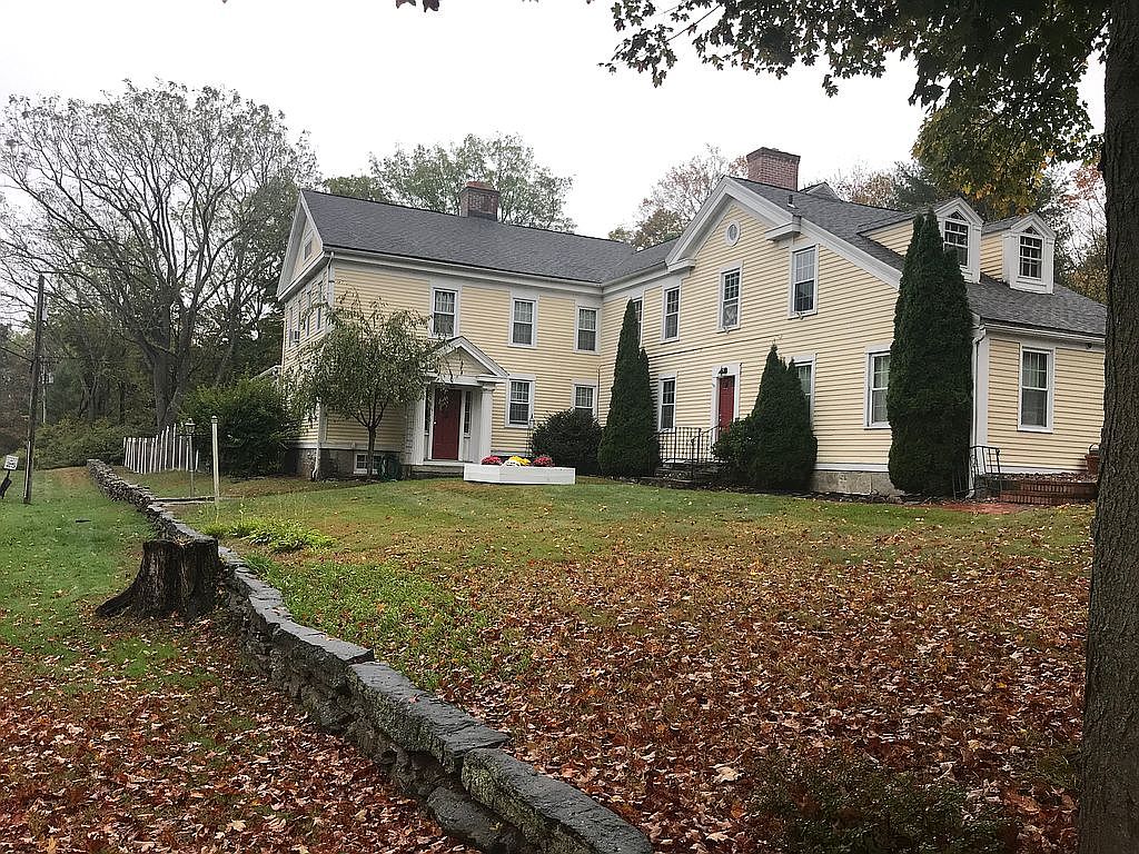 1 b Cir, Monroe, CT 06468 Zillow