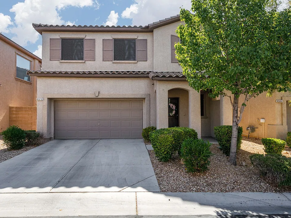 8978 Castledowns St