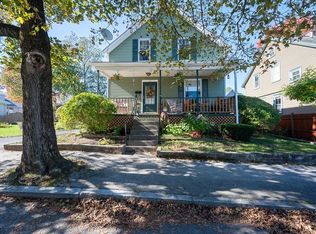 22 Anderson Ave, Worcester, MA 01604