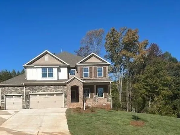 5679 Falkirk Dr, Greensboro, NC 27409