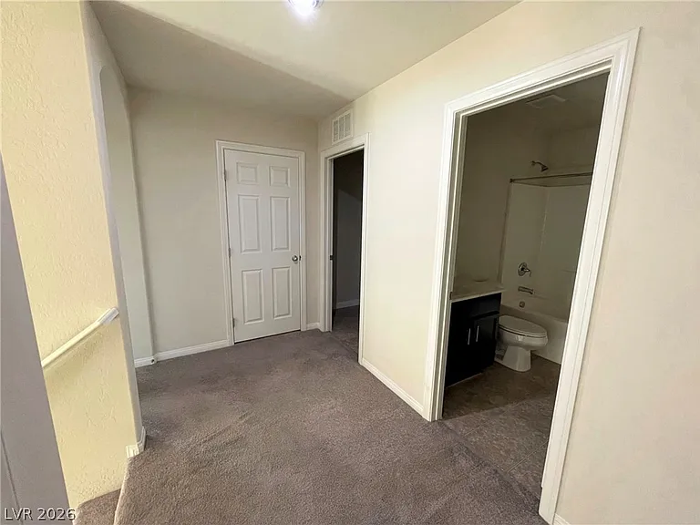 7063 Claythorn Rd — Photo 11