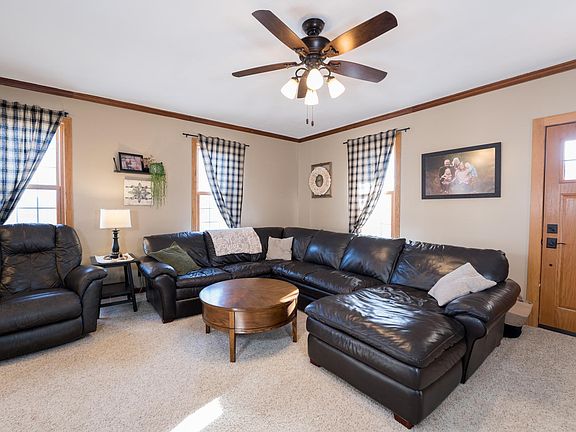 4th image of S694 Gilman Valley Rd