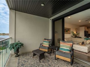 1065 Topsider Ln #207, Osage Beach, MO 65065