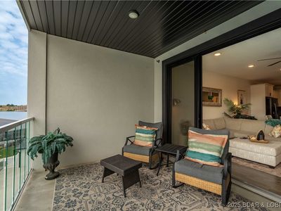 1065 Topsider Ln #207, Osage Beach, MO, 65065