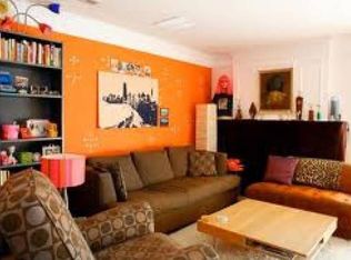 1 Front St, Brooklyn, NY 11201