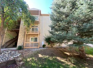 842 Tenderfoot Hill Rd APT 101, Colorado Springs, CO 80906