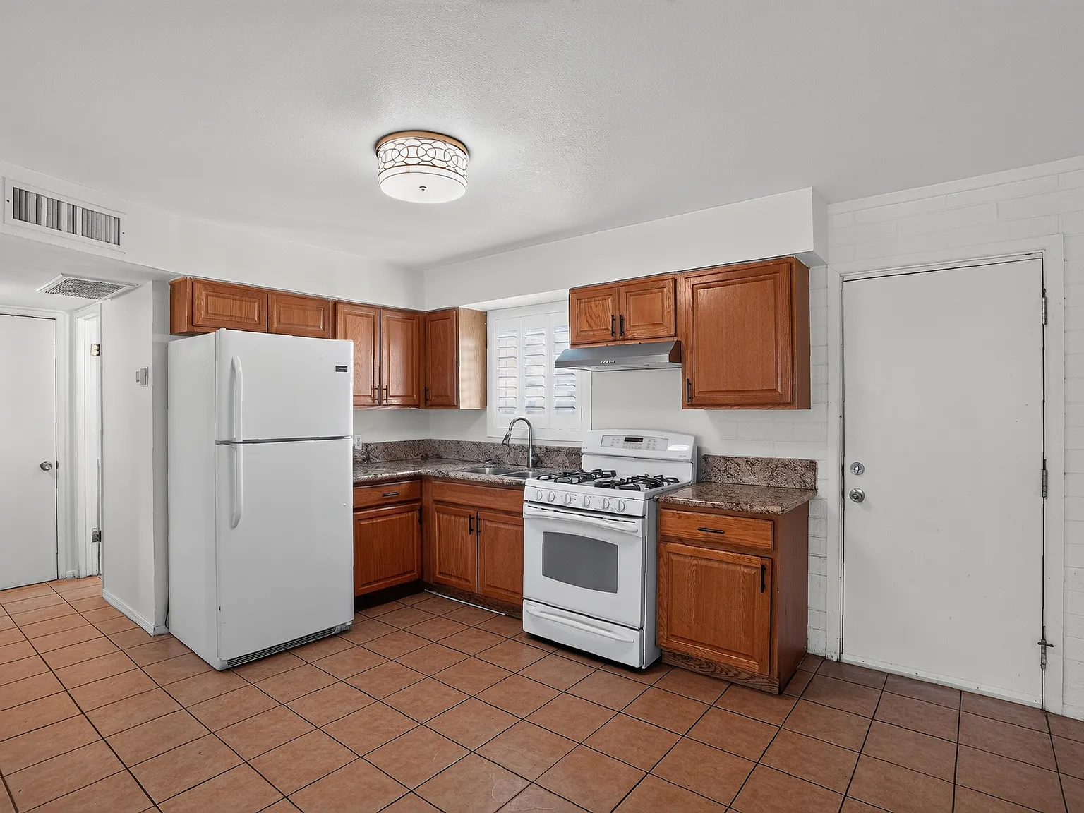 1 bed, 1340 sqft, $1,340 — Photo 1