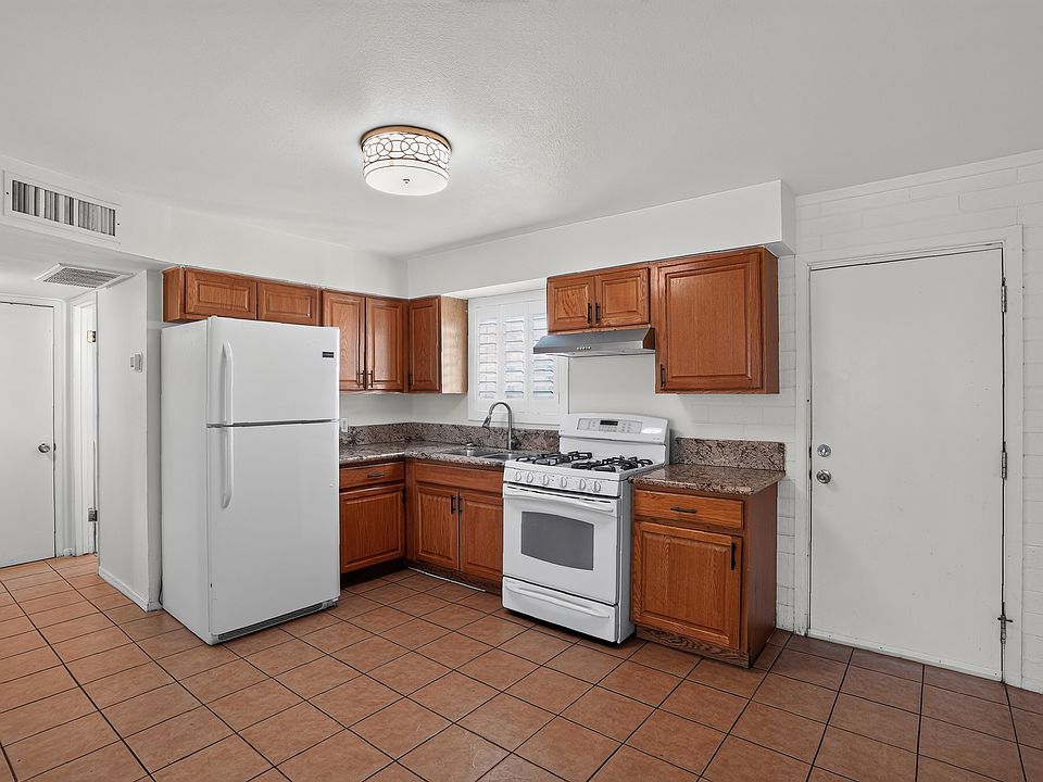 1st image of 4214 N 17th St #7