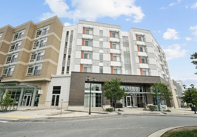 The Daley at Shady Grove — Photo 32