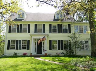 302 Planthurst Rd, Saint Louis, MO 63119