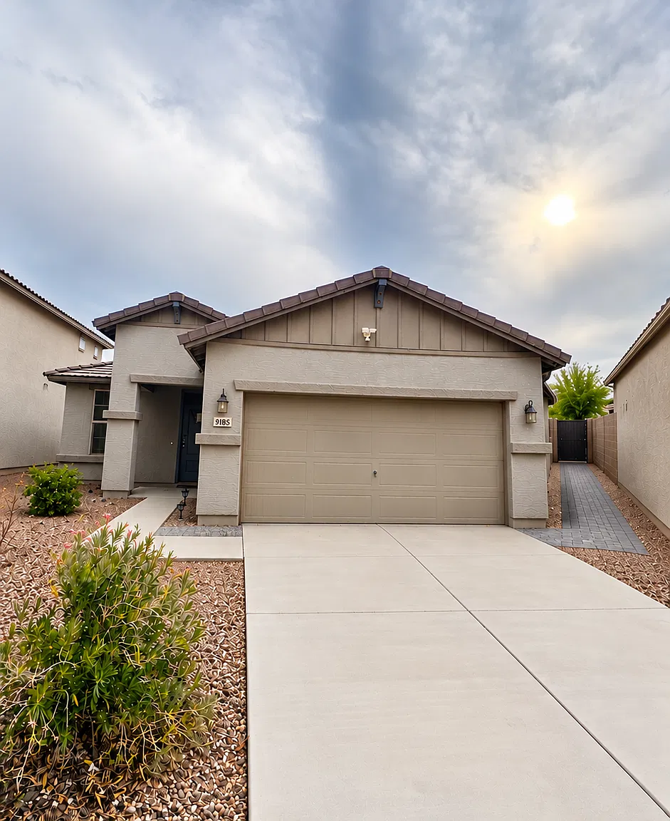 3 bed, 1580 sqft, $2,095 — Photo 1