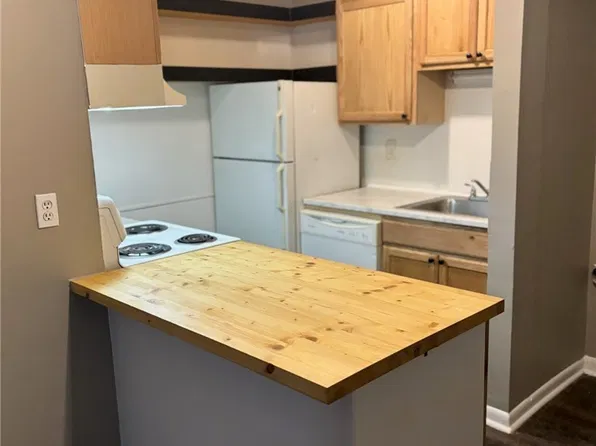 1128 Southwood Dr APT 4, Fayetteville, NC 28304