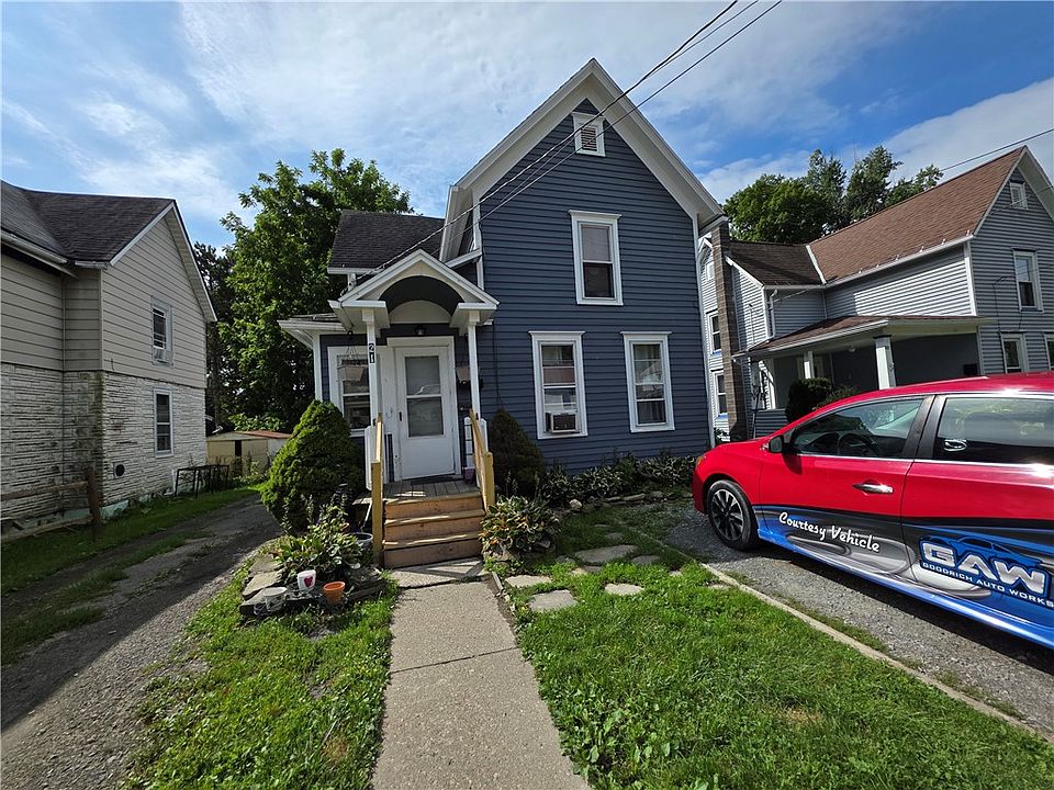 1st image of 21 Whiting St