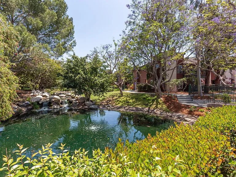 4635 Maytime Ln — Photo 60