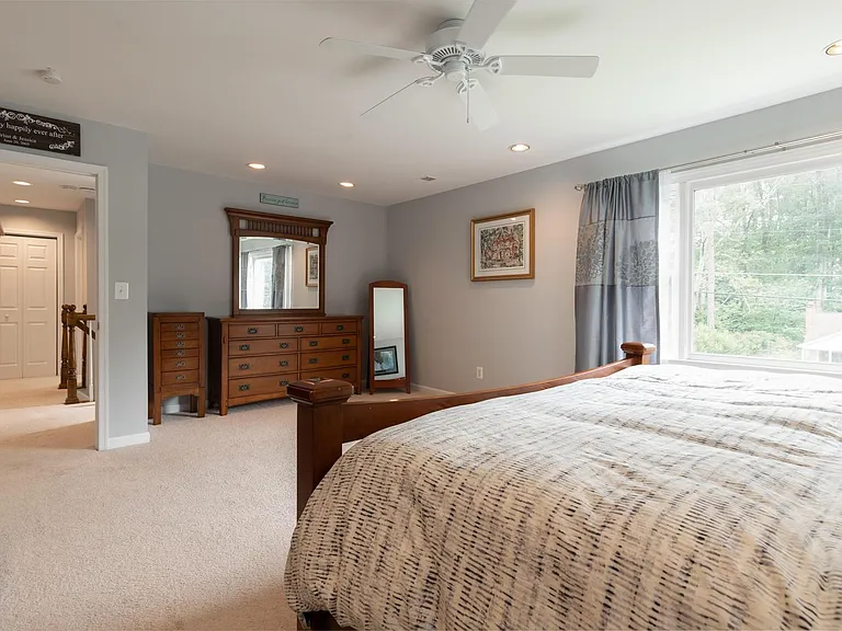 7322 Ronald St — Photo 14