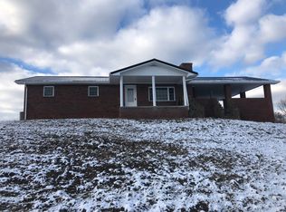 1650 Lower Oak Grove Rd, Morehead, KY 40351