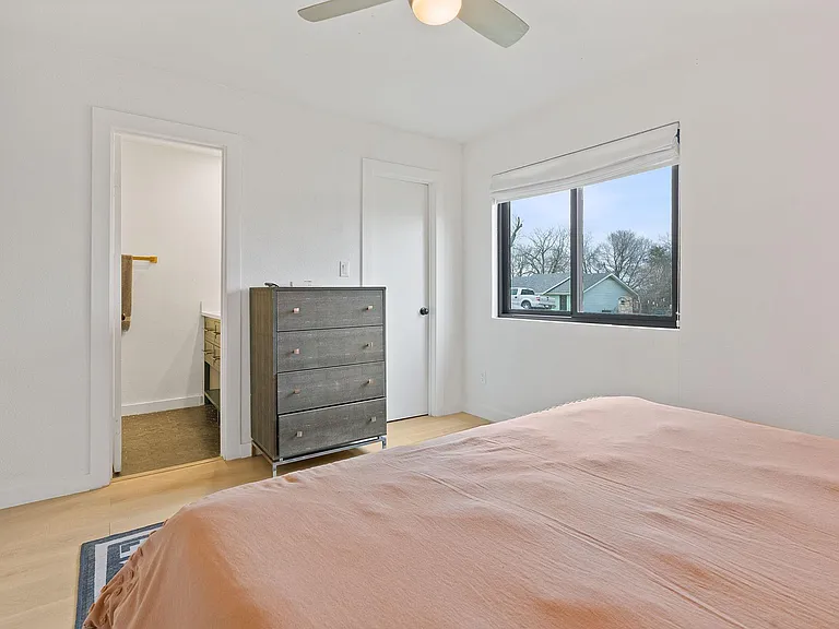 7106 Colony Park Dr — Photo 14