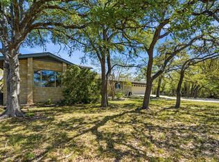 1041 Hidden Hills Dr, Dripping Springs, TX 78620
