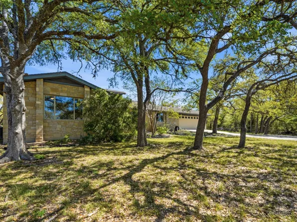 1041 Hidden Hills Dr, Dripping Springs, TX 78620