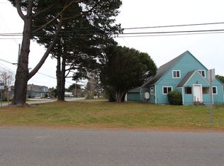 1070 Elmira Ave SE, Bandon, OR 97411