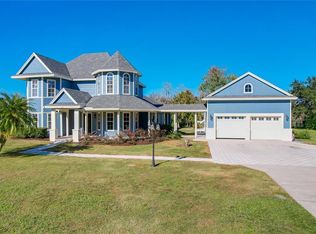 560 Lake Mills Rd, Chuluota, FL 32766