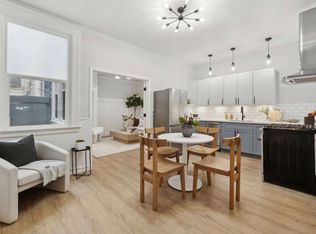 19 Card Aly, San Francisco, CA 94133