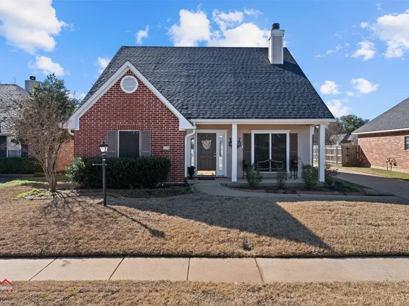 3106 Trinity Dr, Bossier City, LA 71111