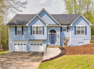 650 Tribble Creek Dr, Grayson, GA 30017