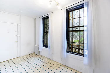 Rented by City Connections Realty