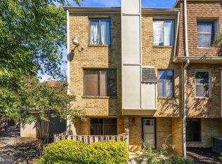 1701 Kenwood Ave, Alexandria, VA 22302