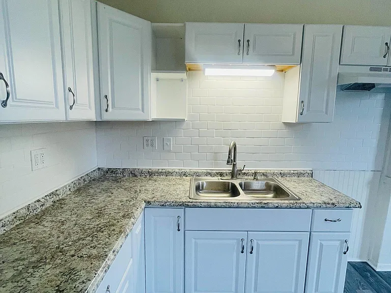 115 S Ray St — Photo 4
