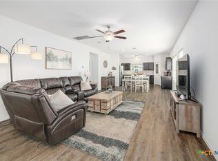 735 Circle Way, Jarrell, TX 76537