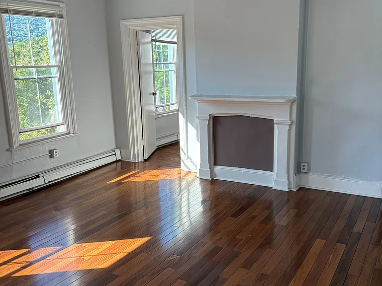 500 Main St — Photo 10
