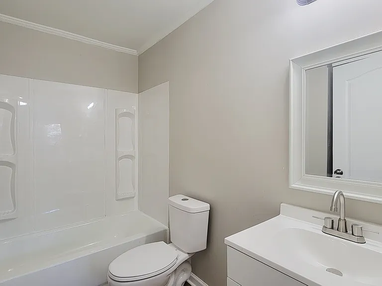 259 Dorothy St — Photo 10