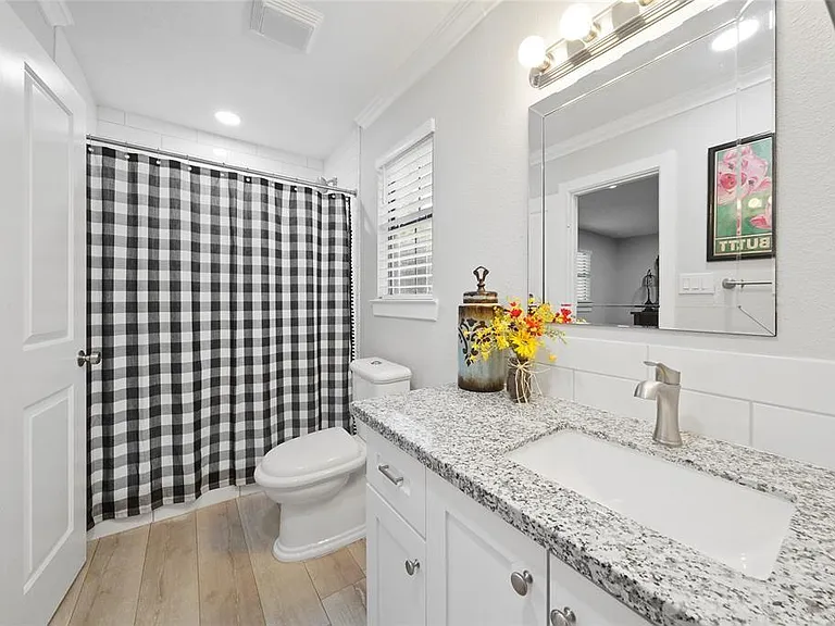 287 Blue Lake Dr — Photo 8
