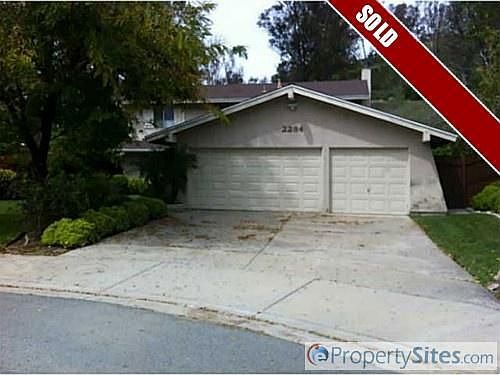 1st image of 2284 Hillslake Dr