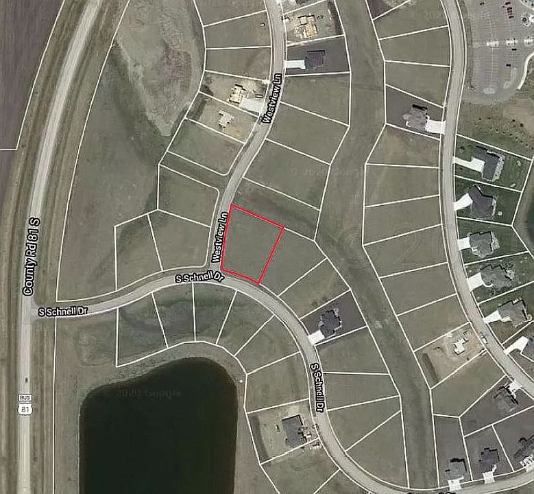 1st image of 221 S Schnell Dr