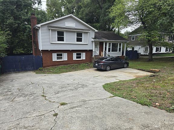 2nd image of 7416 Idlewild Rd