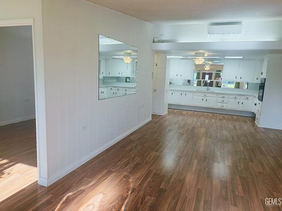 3rd image of 13920 Thunderbird Dr APT 7C