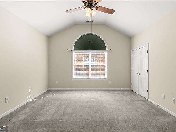 5th image of 3361 Raes Creek Rd #8