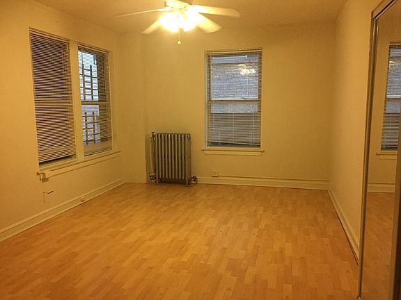 5th image of 2192 N Lincoln Park W #204