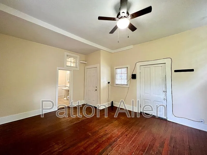33 Starnes Ave — Photo 4