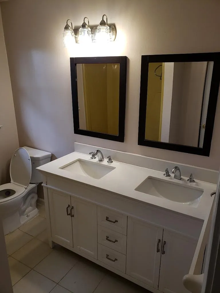 4526 Freeman Ct — Photo 1