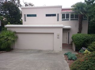 1542 Madrona Dr, Seattle, WA 98122